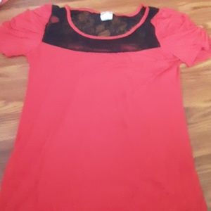 Red tee